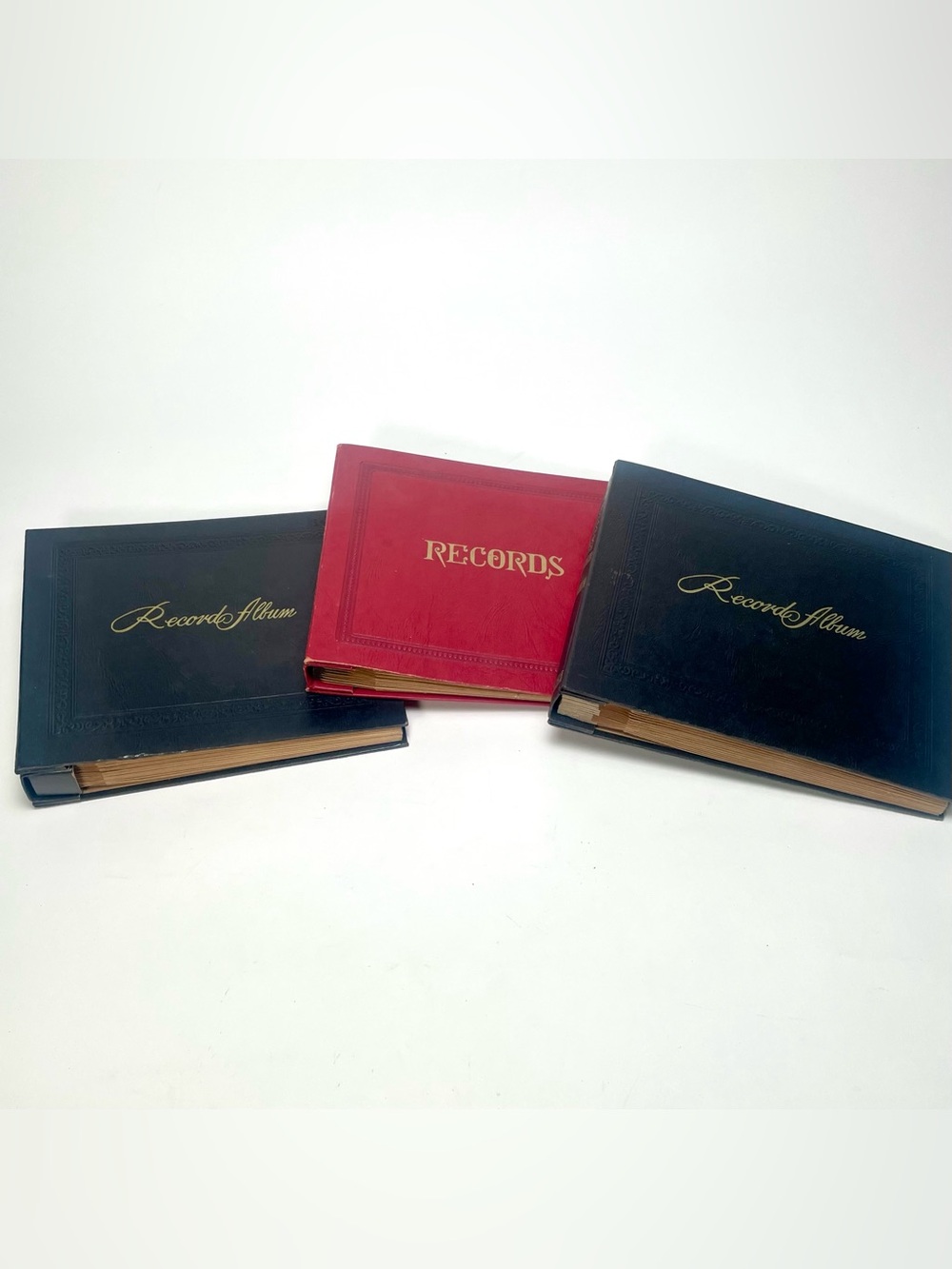 Vtg Decca 45 RPM Record Storage Albums Binders Red, Black MCM Lot of 3 & Records
